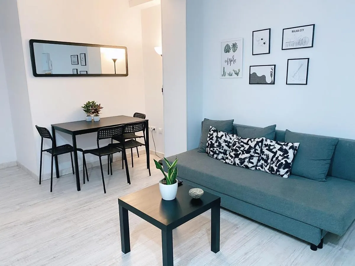 Gmc Turistics - Great Apartment For Groups & Families Malaga